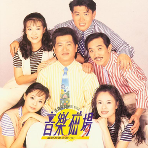 男人吃奶摸下面
